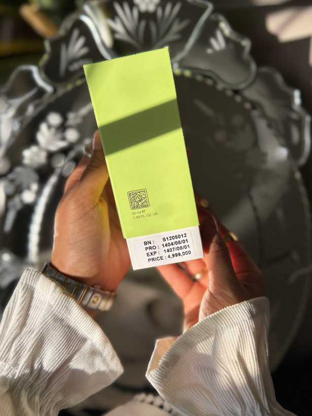 کرم مرطوب کننده درمالوگ مدل oil balancing حجم ۵۰ میلی لیتر