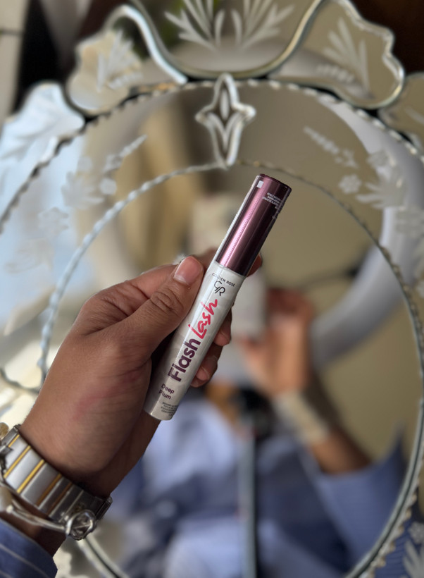 ریمل حجم دهنده و بلند کننده گلدن رز مدل Flash lash رنگ آبی بنفش زرشکی و بادمجونی و سبز با برس جدا کننده مژه